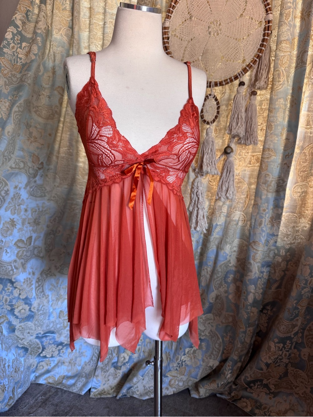 Lace & Sheer Mesh Babydoll Chemise in Rust Red